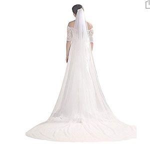 White Tulle Bridal Cathedral Veil 👰🏻